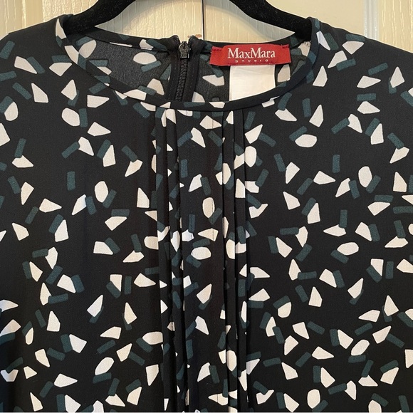 MaxMara long sleeve tunic ruffled pin tuck geometric print size 2 - Picture 11 of 14
